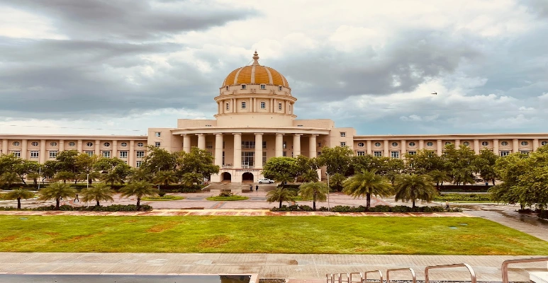 Online Manipal University